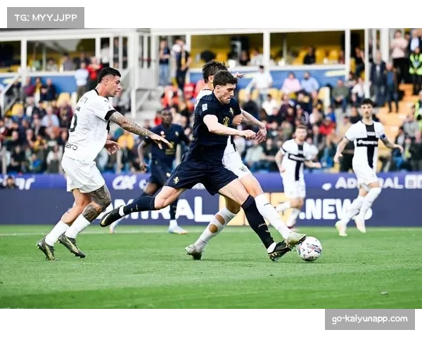 科莫上轮客场二比零战胜尤文图斯 状态回暖近十轮仅输掉两场 科莫上轮客场二比零战胜尤文图斯 状态回暖近十轮仅输掉两场